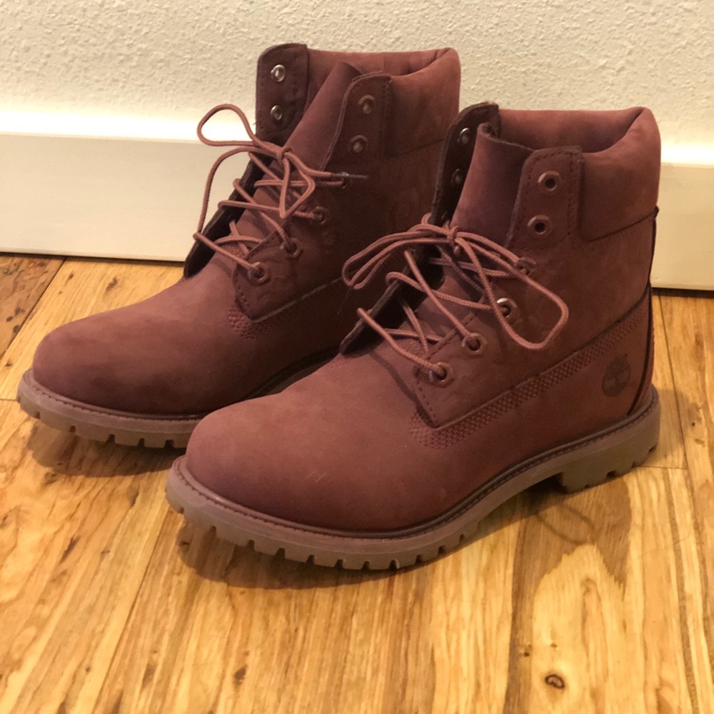 Women’s Premium 6” Waterproof Timberland Boots
